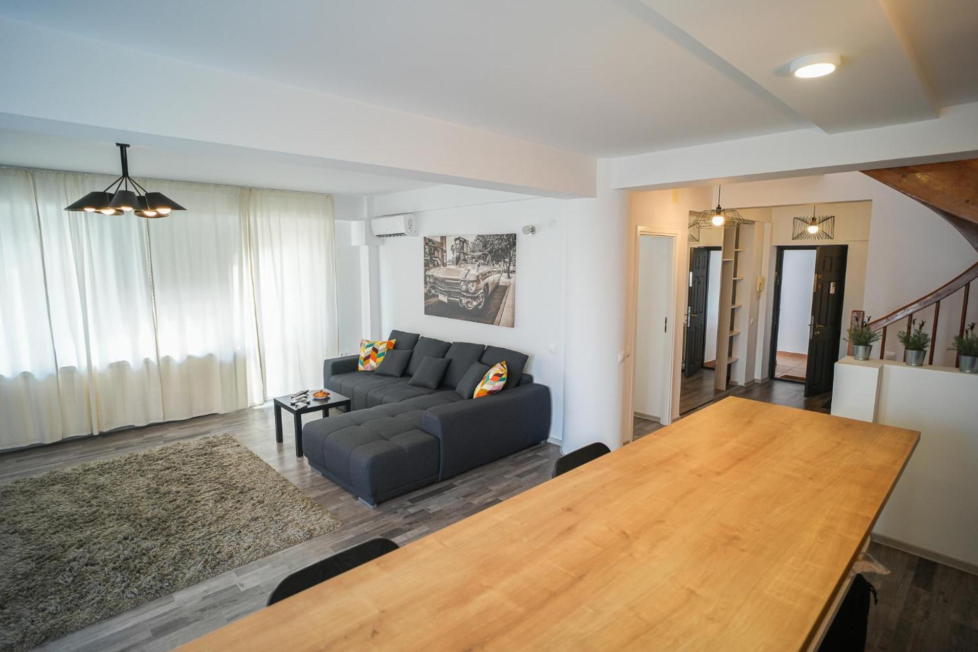 Penthouse With Huge Rooftop Terrace & City View Bucharest Exterior photo